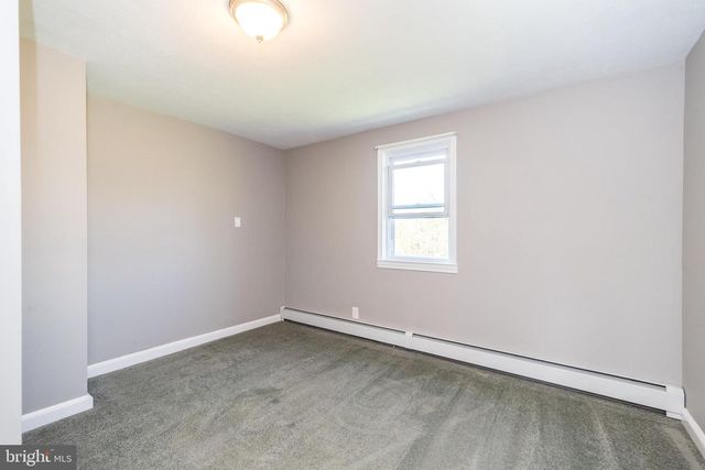 2150 MILFORD AVE, Quakertown, PA 18951