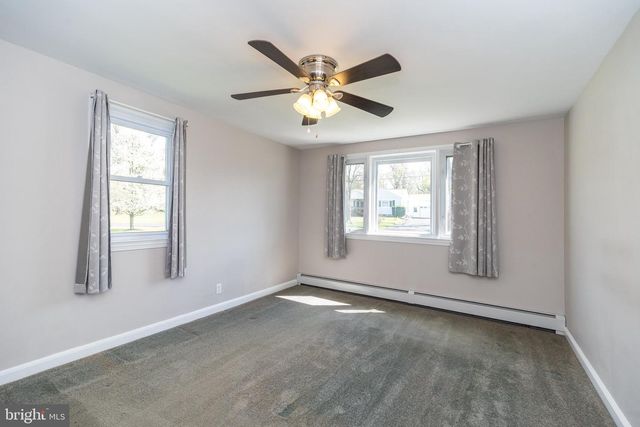 2150 MILFORD AVE, Quakertown, PA 18951