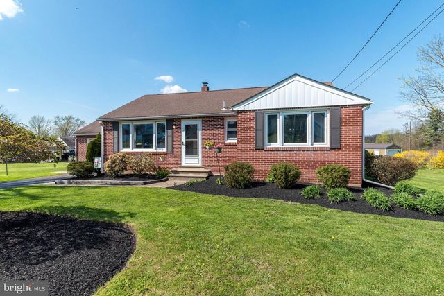 2150 MILFORD AVE, Quakertown, PA 18951