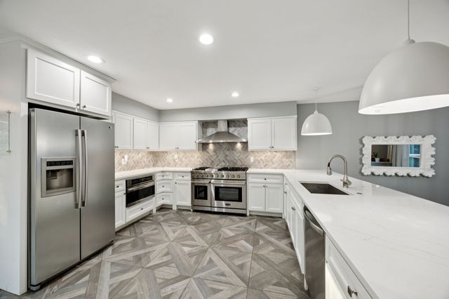 7018 Blackwood Drive, Dallas, TX 75231