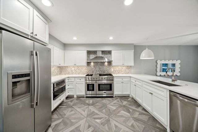 7018 Blackwood Drive, Dallas, TX 75231