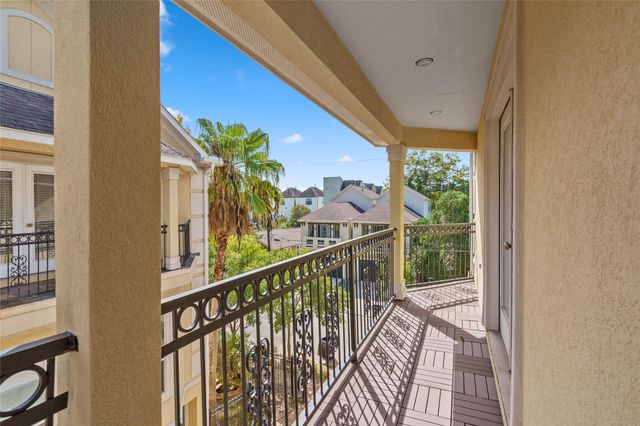 6124 Tyne Street, Houston, TX 77007