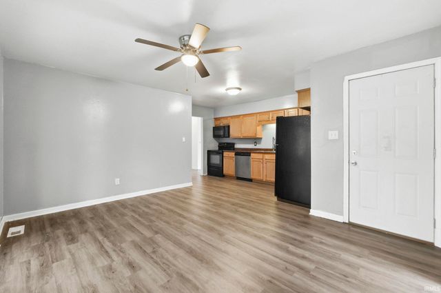 4816 Hessen Cassel Road, Fort Wayne, IN 46806