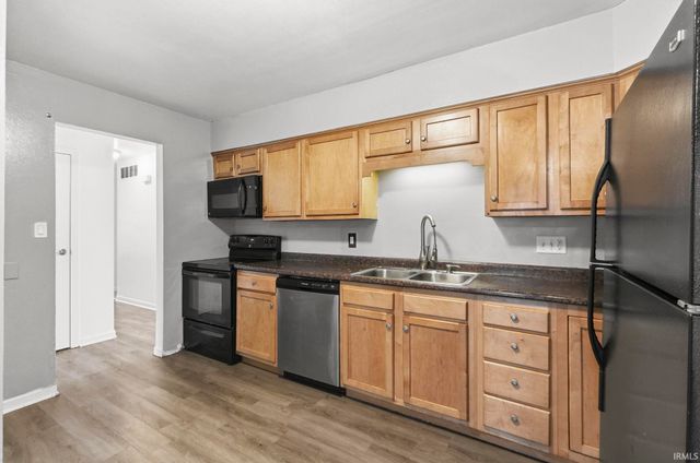 4816 Hessen Cassel Road, Fort Wayne, IN 46806