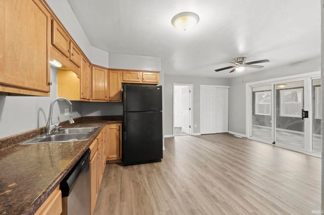 4816 Hessen Cassel Road, Fort Wayne, IN 46806