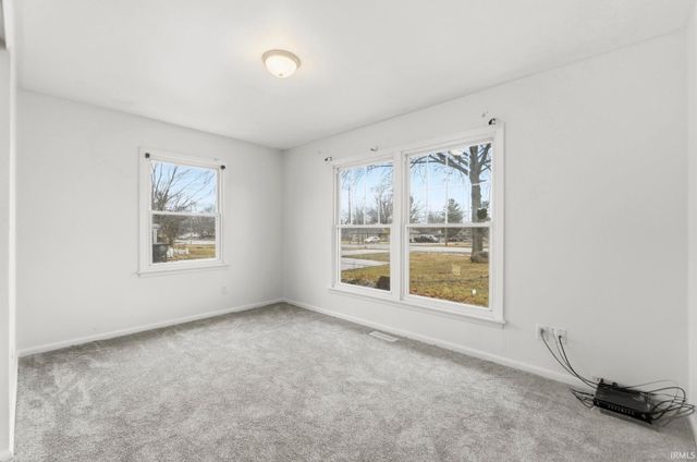 4816 Hessen Cassel Road, Fort Wayne, IN 46806