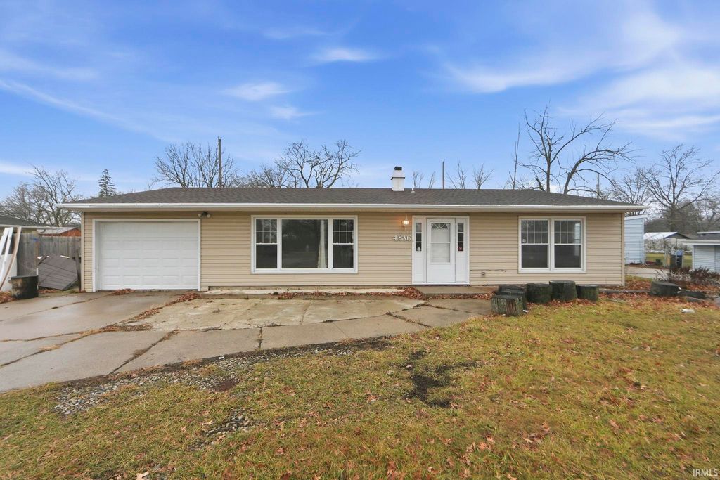 4816 Hessen Cassel Road, Fort Wayne, IN 46806
