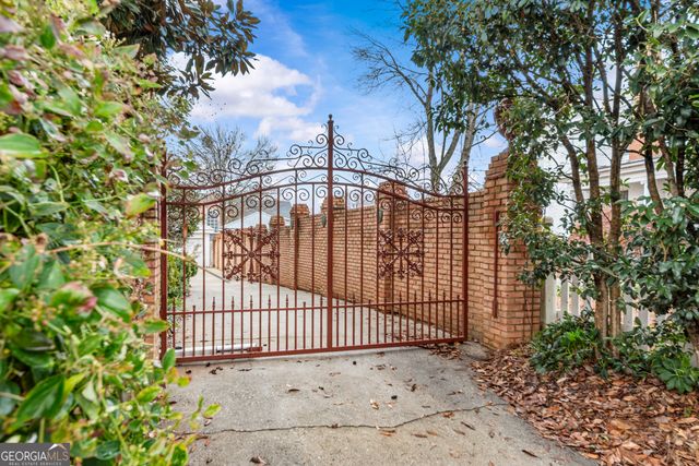 1155 Floyd Street NE, Covington, GA 30014
