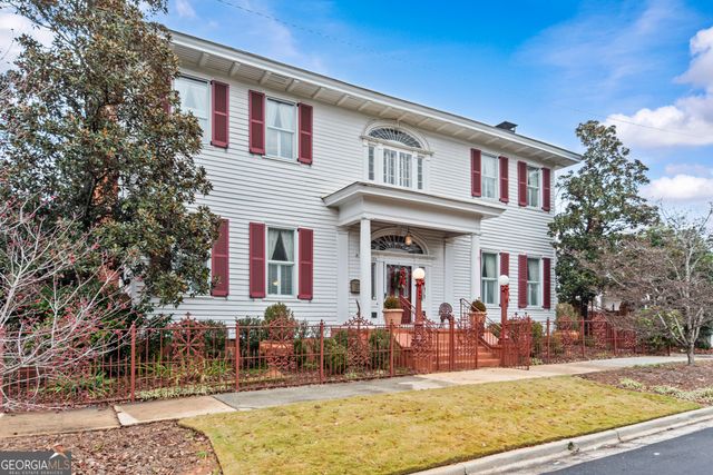 1155 Floyd Street NE, Covington, GA 30014