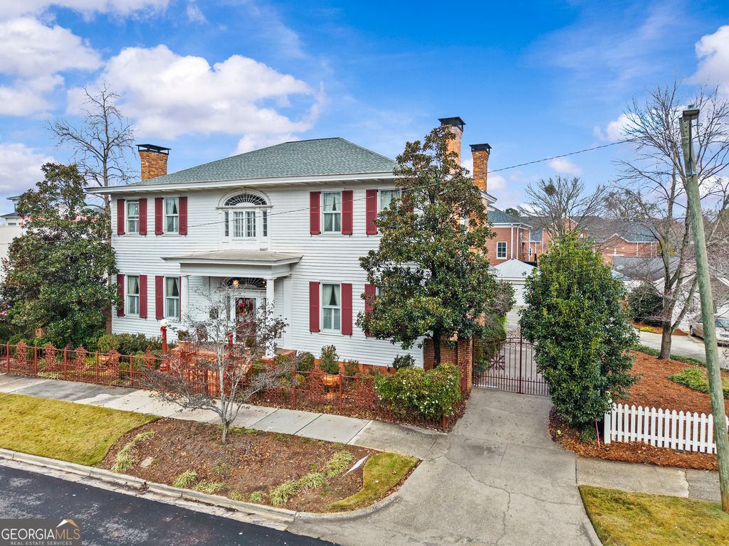 1155 Floyd Street NE, Covington, GA 30014