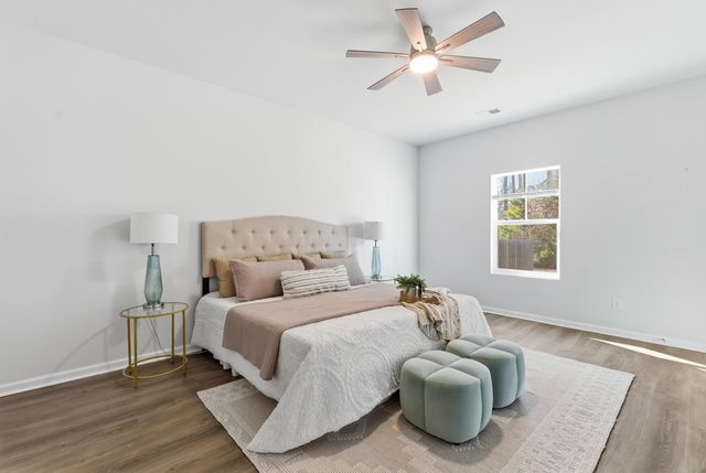 285 Firewheel Court, Summerville, SC 29486