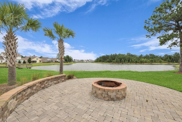 285 Firewheel Court, Summerville, SC 29486