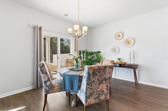 285 Firewheel Court, Summerville, SC 29486