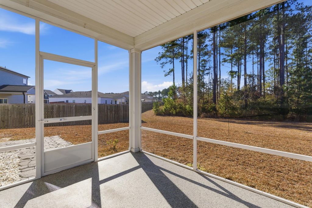 Image 21 of property listing at 285 Firewheel Court, Summerville, SC 29486