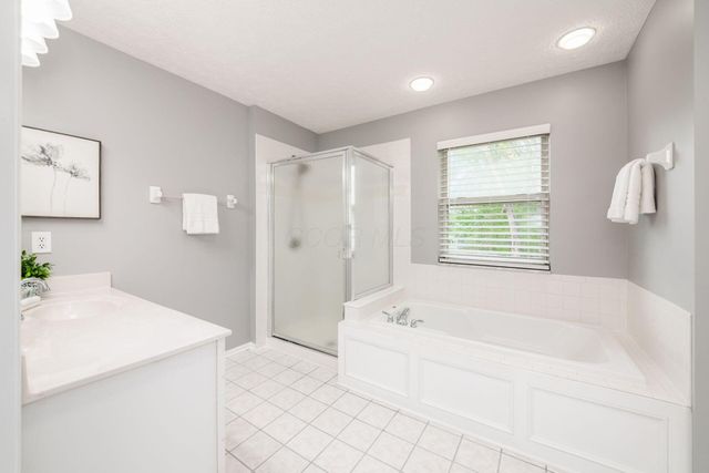 1128 Tidewater Court, Westerville, OH 43082