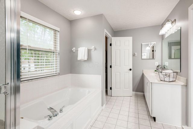 1128 Tidewater Court, Westerville, OH 43082