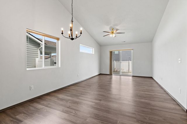 10314 W Lingonberry Ct, Cheney, WA 99004
