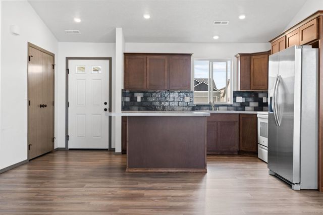 10314 W Lingonberry Ct, Cheney, WA 99004