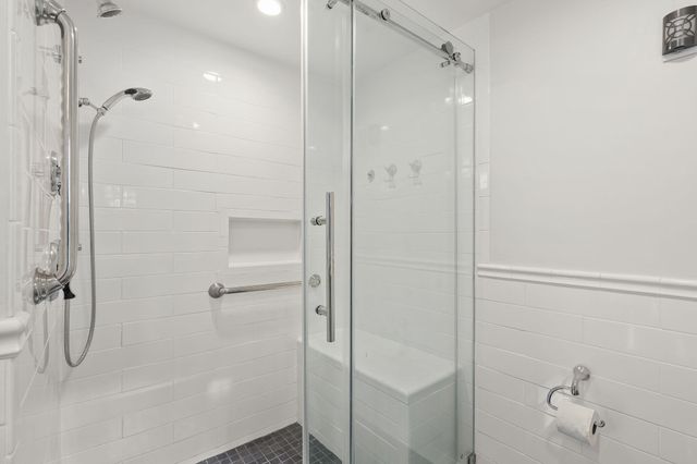 26 Mayflower Road, Winchester, MA 01890