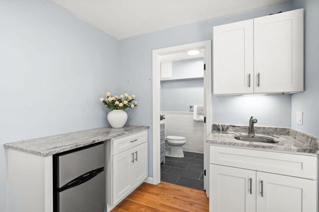 26 Mayflower Road, Winchester, MA 01890