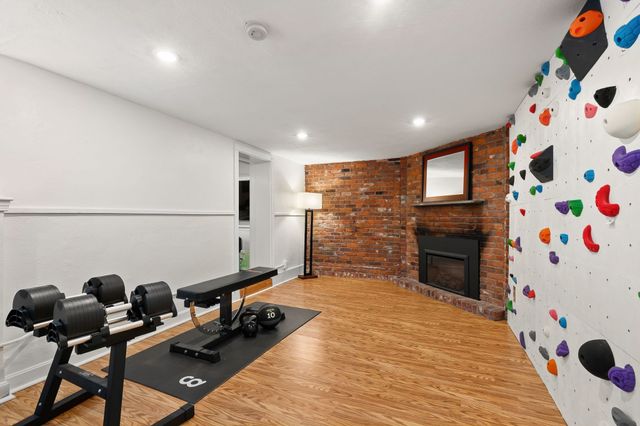 26 Mayflower Road, Winchester, MA 01890