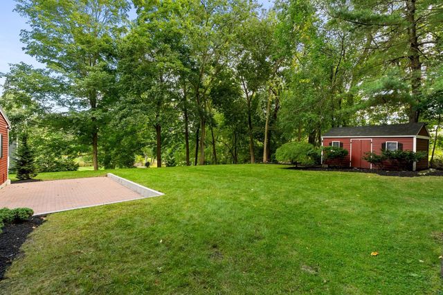 26 Mayflower Road, Winchester, MA 01890
