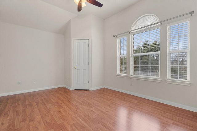 8602 Glen Canyon DR, Round Rock, TX 78681