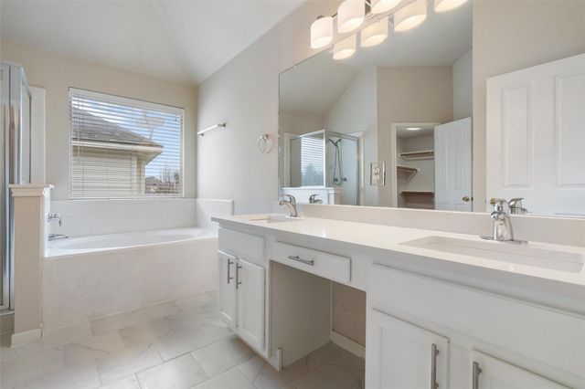 8602 Glen Canyon DR, Round Rock, TX 78681