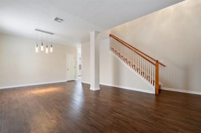 8602 Glen Canyon DR, Round Rock, TX 78681