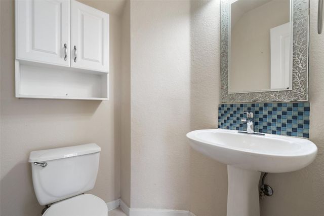 8602 Glen Canyon DR, Round Rock, TX 78681