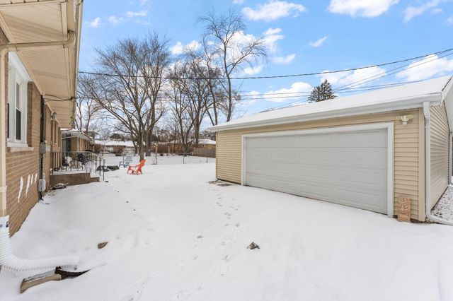 5345 Johnson Street, Merrillville, IN 46410