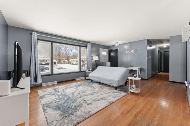 5345 Johnson Street, Merrillville, IN 46410