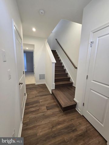 472 HUSKY TRL, Martinsburg, WV 25403