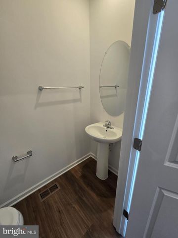 472 HUSKY TRL, Martinsburg, WV 25403