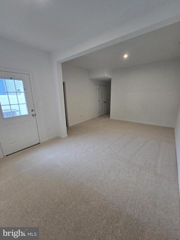 472 HUSKY TRL, Martinsburg, WV 25403