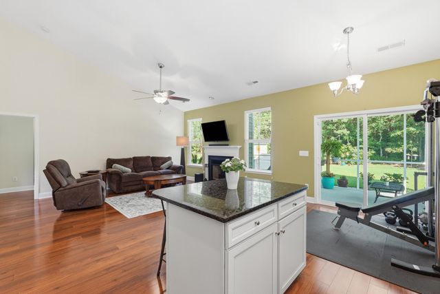 2812 Sunchaser Lane, Mount Pleasant, SC 29466