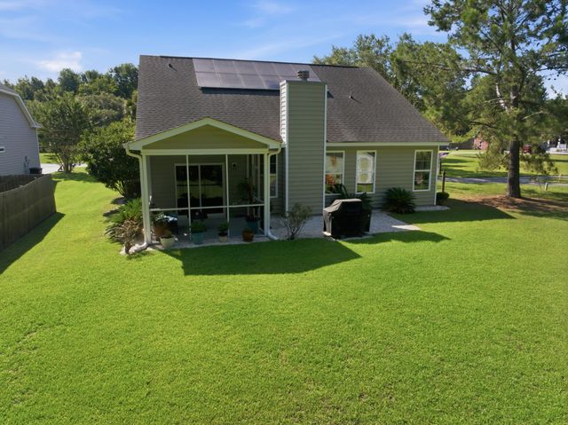 2812 Sunchaser Lane, Mount Pleasant, SC 29466