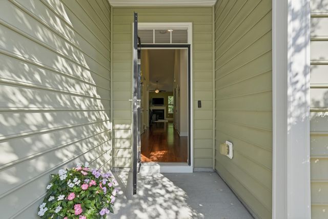 2812 Sunchaser Lane, Mount Pleasant, SC 29466