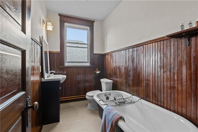 618 Hastings St, Point Breeze, PA 15206