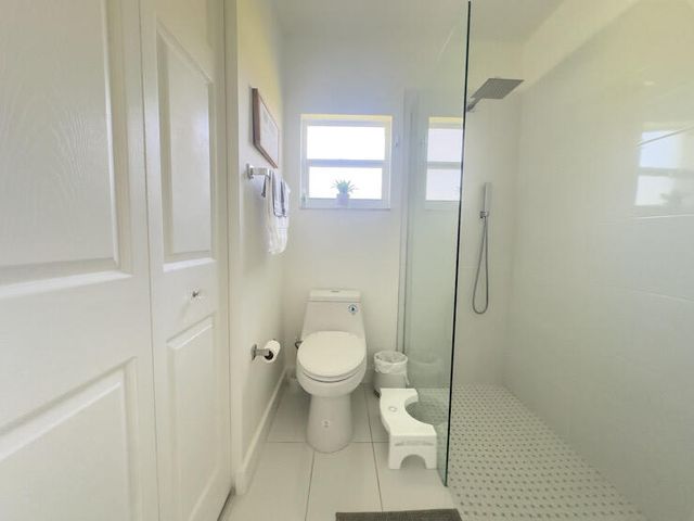 13787 Flora Place A, Delray Beach, FL 33484