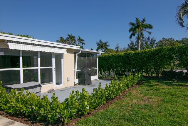 13787 Flora Place A, Delray Beach, FL 33484