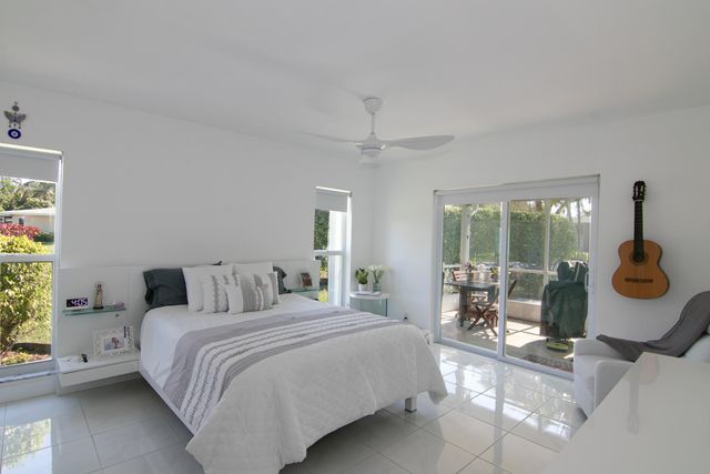 13787 Flora Place A, Delray Beach, FL 33484
