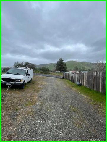 13731 Santa Clara, Clearlake, CA 95422