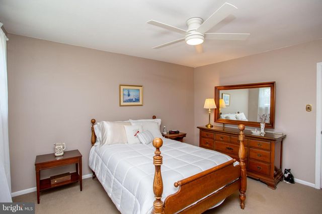 183 CARDINAL RD, Chalfont, PA 18914