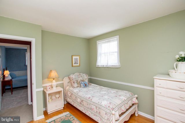 183 CARDINAL RD, Chalfont, PA 18914