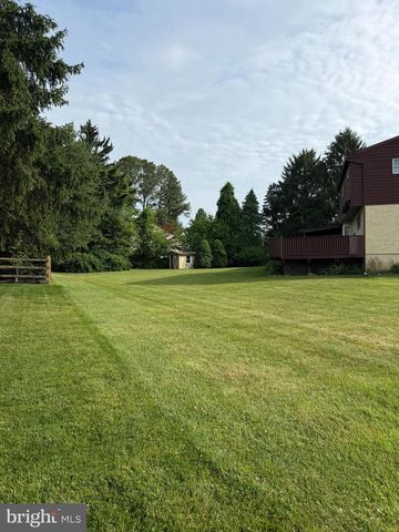 183 CARDINAL RD, Chalfont, PA 18914