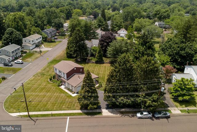 183 CARDINAL RD, Chalfont, PA 18914