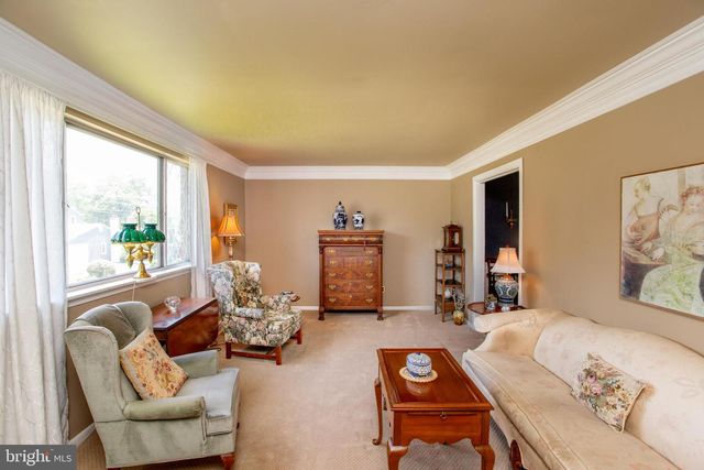 183 CARDINAL RD, Chalfont, PA 18914