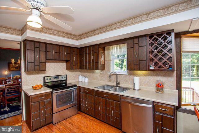 183 CARDINAL RD, Chalfont, PA 18914