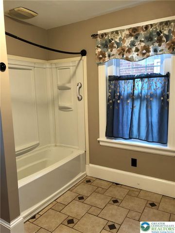 1214 Maple Street, Bethlehem City, PA 18018
